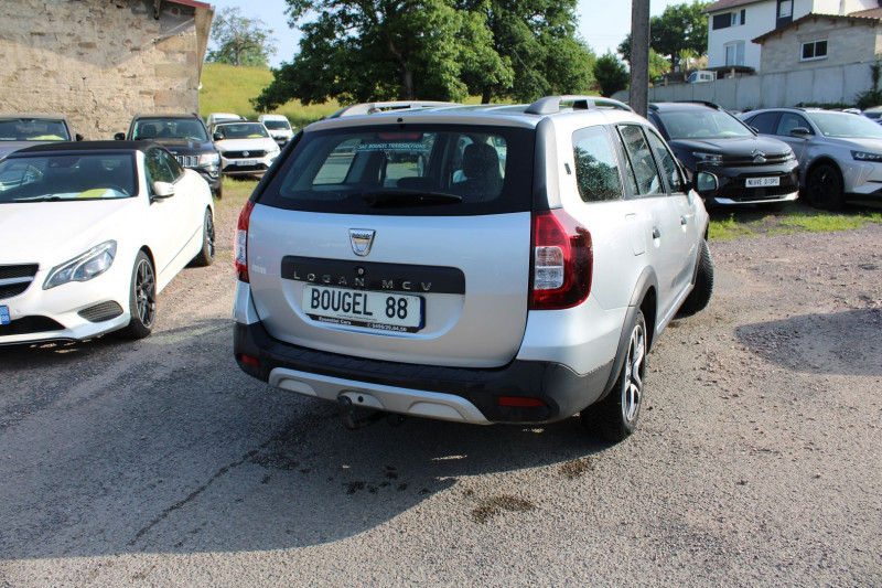 Photo 2 de l'offre de DACIA LOGAN MCV STEPWAY 1L5 BLUEDCI 95 CAMÃRA LEDS RÃGULATEUR BLUETOOTH GPS USB CLIM AUTO ABS à 12990€ chez Bougel transactions