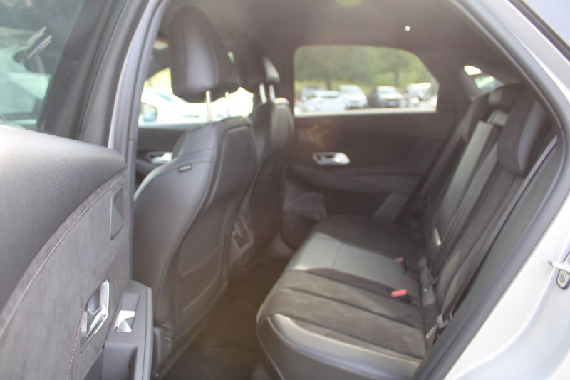 Photo 9 de l'offre de DS DS 7 CROSSBACK II PALLAS BLUE HDI 130 CV GPS 3D CAMÃRA RE JA 19 FULL LED I-COKPIT BOITE AUTO EAT-8 à 35990€ chez Bougel transactions
