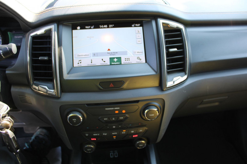 Photo 14 de l'offre de FORD RANGER WILDTRACK 3L2 TDCI 200 CV BOITE AUTO GPS CAMÃRA CUIR BLUETOOTH ATTELAGE  DIESEL à 29990€ chez Bougel transactions
