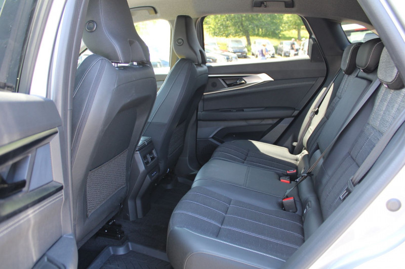 Photo 10 de l'offre de RENAULT AUSTRAL MILD HYBRID TECHNO 160 CV GPS 3D CAMÃRA USB JA 19 FULL LED I-COKPIT BOITE AUTO à 30500€ chez Bougel transactions