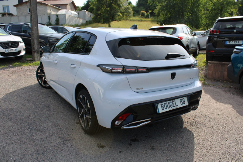 Photo 3 de l'offre de PEUGEOT 308 PHASE 4 ALLURE 130 CV BLUEHDI EAT8 BOITE AUTO CAMÃRA 180 JANTES 17 CUIR FULL LEDS GPS 3D à 24900€ chez Bougel transactions