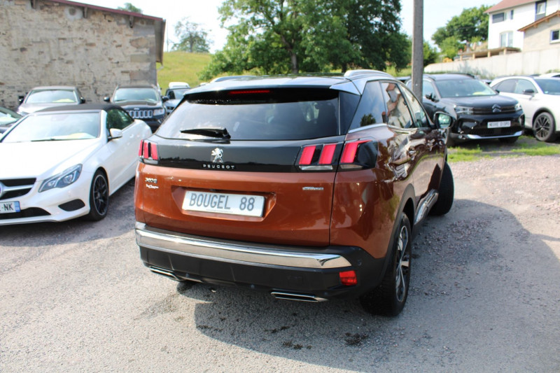 Photo 2 de l'offre de PEUGEOT 3008 III GT-LINE 2L BLUE HDI 150 CV GPS 3D CAMÃRA USB JA 18 FULL LED TOIT PANO I-COKPIT à 17500€ chez Bougel transactions
