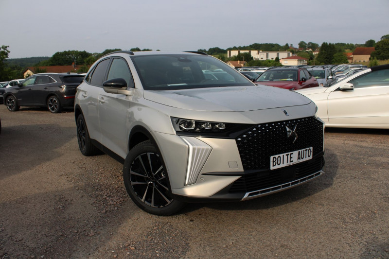 Ds DS 7 CROSSBACK II PALLAS BLUE HDI 130 CV GPS 3D CAMÃRA RE JA 19 FULL LED I-COKPIT BOITE AUTO EAT-8 Diesel CRISTAL PEARL Occasion à vendre