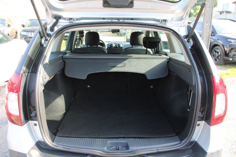 Photo 6 de l'offre de DACIA LOGAN MCV STEPWAY 1L5 BLUEDCI 95 CAMÃRA LEDS RÃGULATEUR BLUETOOTH GPS USB CLIM AUTO ABS à 12990€ chez Bougel transactions
