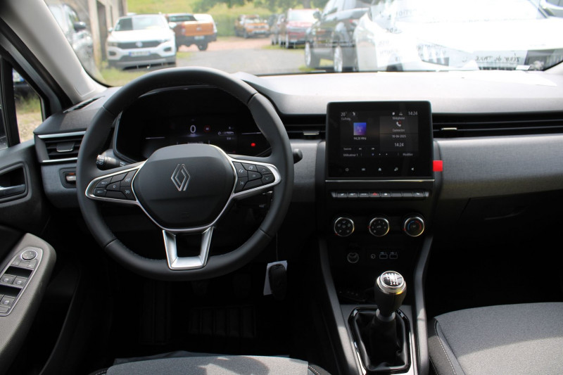 Photo 9 de l'offre de RENAULT CLIO VI EVOLUTION DIESEL BLUEDCI 100 CV BOITE 6V CAMÃRA USB GPS LINK MÃDIA FULL LEDS ABS à 20700€ chez Bougel transactions