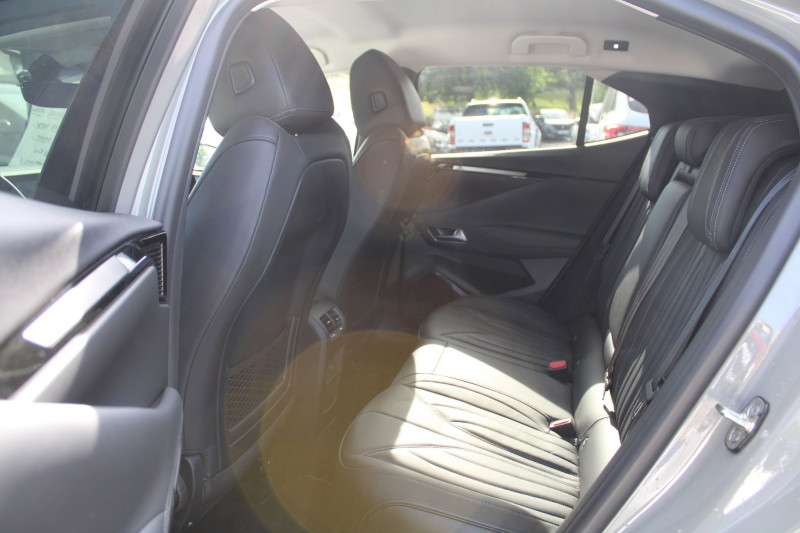 Photo 10 de l'offre de DS DS 4 III RIVOLI 1L5 BLUEHDI DIESEL 130 EAT8 BOITE AUTO CAMÃRA 360 FULL LEDS ABS JANTES 19 à 29990€ chez Bougel transactions