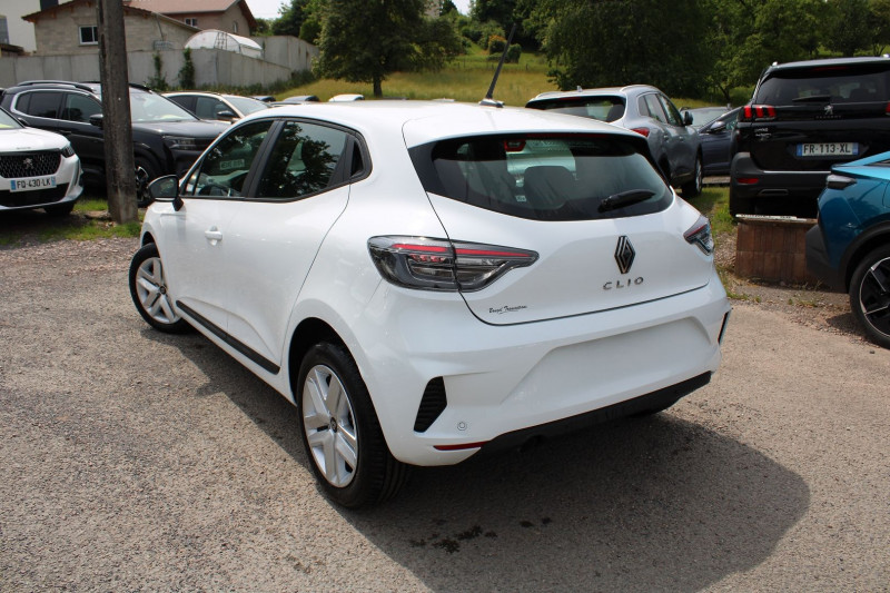 Photo 3 de l'offre de RENAULT CLIO VI EVOLUTION DIESEL BLUEDCI 100 CV BOITE 6V CAMÃRA USB GPS LINK MÃDIA FULL LEDS ABS à 20700€ chez Bougel transactions
