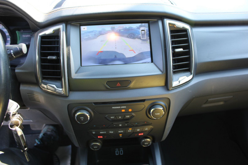Photo 15 de l'offre de FORD RANGER WILDTRACK 3L2 TDCI 200 CV BOITE AUTO GPS CAMÃRA CUIR BLUETOOTH ATTELAGE  DIESEL à 29990€ chez Bougel transactions