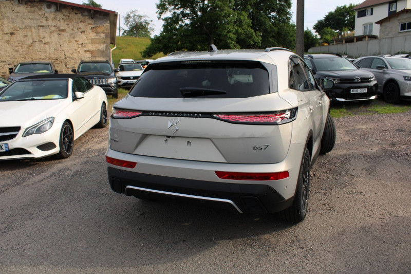 Photo 2 de l'offre de DS DS 7 CROSSBACK II PALLAS BLUE HDI 130 CV GPS 3D CAMÃRA RE JA 19 FULL LED I-COKPIT BOITE AUTO EAT-8 à 35990€ chez Bougel transactions