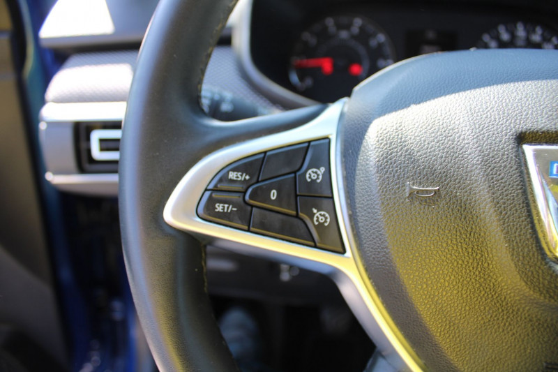 Photo 10 de l'offre de DACIA SANDERO 4 TCE 100 CV ECO-GPL CONFORT GPS CARPLAY CAMÃRA USB FULL LED RÃGULATEUR BLUETOOTH à 11500€ chez Bougel transactions