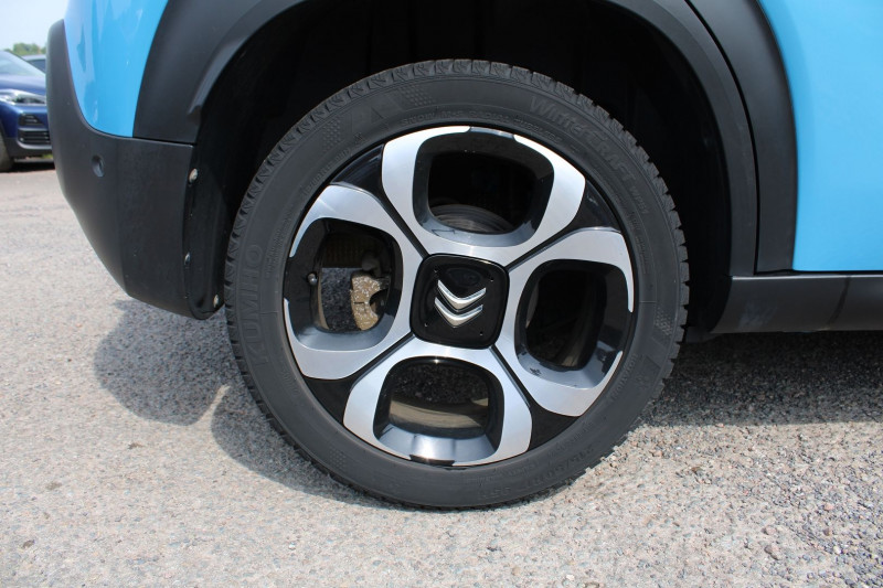 Photo 8 de l'offre de CITROEN C3 AIRCROSS SHINE 110 CV ESSENCE GPS 3D PARK ASSIST MP3 USB JA 17 RADAR BLUETOOTH RÃGULATEUR à 9990€ chez Bougel transactions