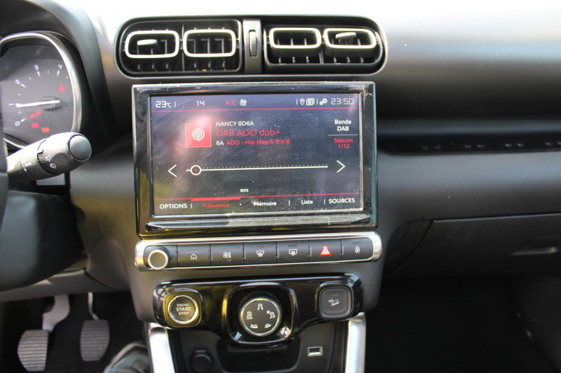 Photo 12 de l'offre de CITROEN C3 AIRCROSS II SHINE PACK 110 CV ESSENCE GPS 3D CAMÃRA JA 17 TOIT PANO USB FULL LED RÃGULATEUR à 17990€ chez Bougel transactions