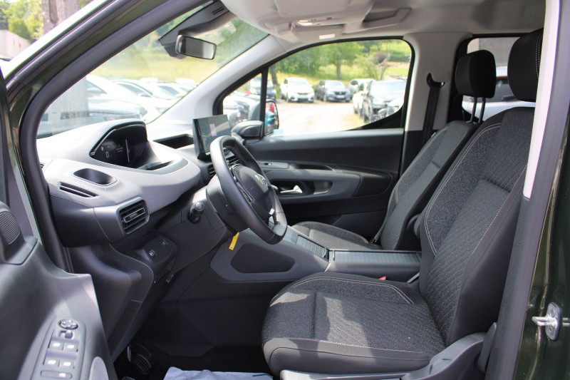 Photo 8 de l'offre de PEUGEOT RIFTER 1L5 BLUEHDI 100 CV ALLURE CLIM JANTES ALU GPS LINK USB BLUETOOTH RÃGULATEUR à 23900€ chez Bougel transactions