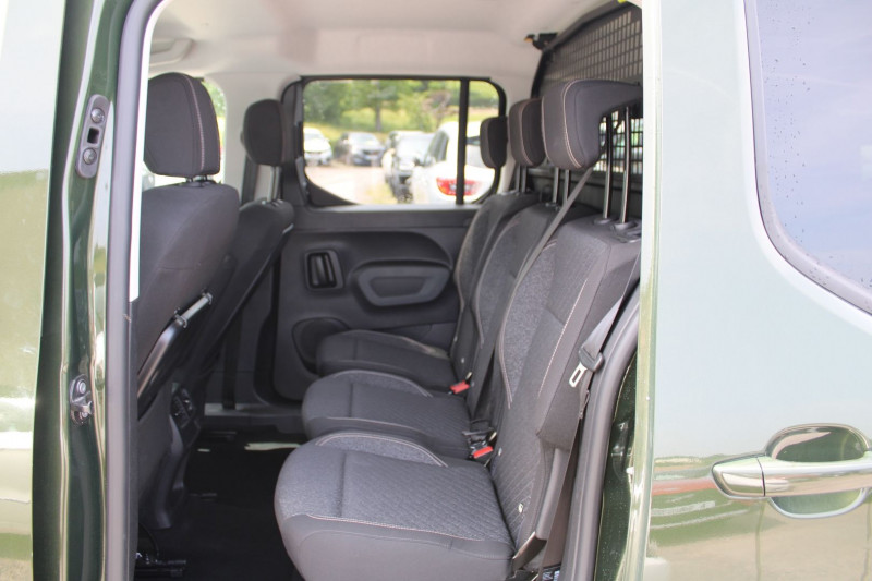 Photo 9 de l'offre de PEUGEOT RIFTER 1L5 BLUEHDI 100 CV ALLURE CLIM JANTES ALU GPS LINK USB BLUETOOTH RÃGULATEUR à 23900€ chez Bougel transactions