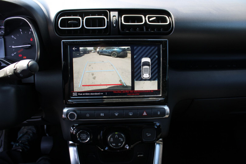 Photo 14 de l'offre de CITROEN C3 AIRCROSS II SHINE PACK 110 CV ESSENCE GPS 3D CAMÃRA JA 17 TOIT PANO USB FULL LED RÃGULATEUR à 17990€ chez Bougel transactions