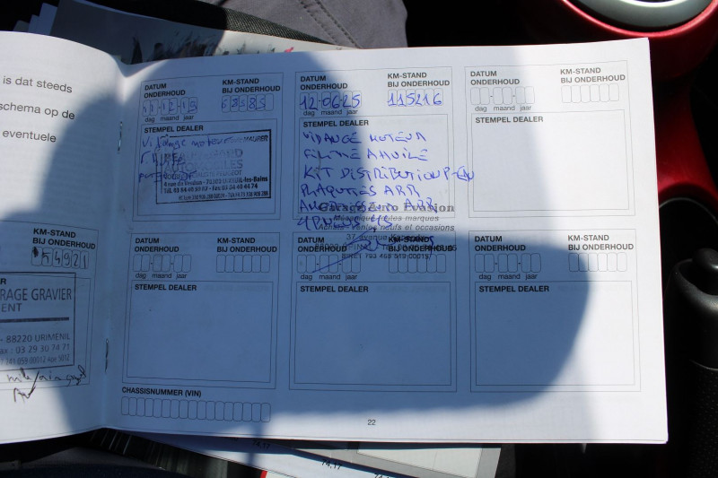 Photo 17 de l'offre de NISSAN JUKE TEKNA 1L5 DCI 110 CV à 11990€ chez Bougel transactions