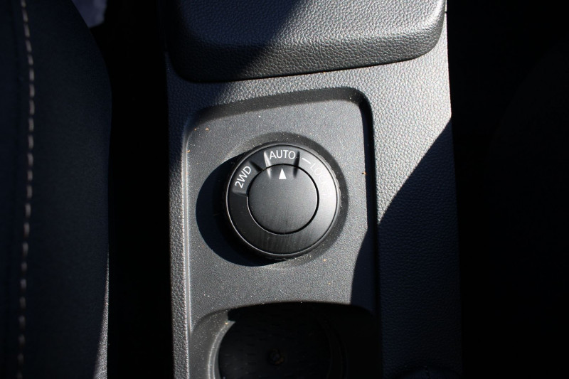 Photo 17 de l'offre de DACIA DUSTER 5 EXTREME BLUE DCI 115 CV 4X4 GPS 3D CAMÃRA FULL LED JA 17 USB PK HIVER RÃGULATEUR à 23990€ chez Bougel transactions