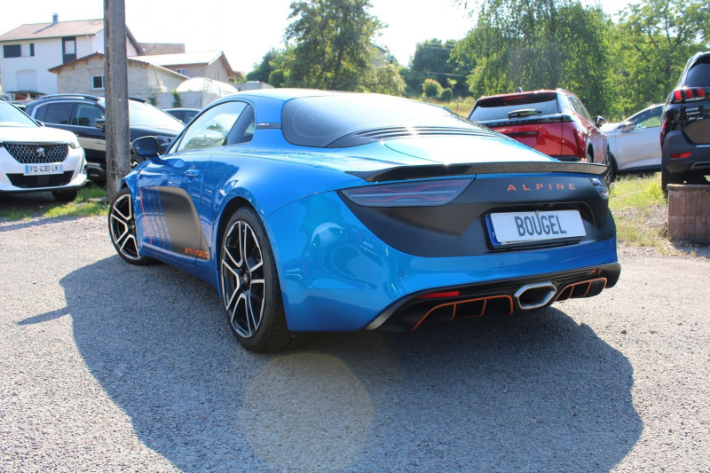 Photo 3 de l'offre de ALPINE A110 SPORT 1L8 TURBO 252 BOITE AUTO +PALETTE GPS CAMÃRA CUIR ALCANTARA FULL LEDS  USB à 56900€ chez Bougel transactions