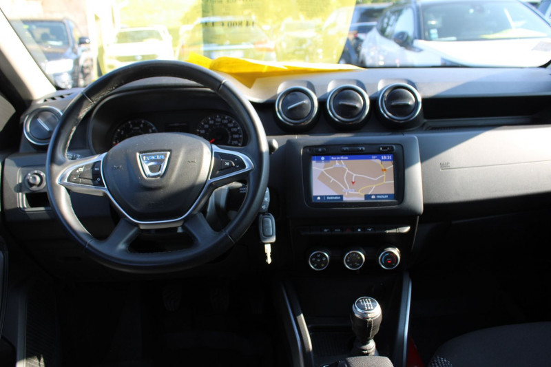 Photo 11 de l'offre de DACIA DUSTER III 1L3 TCE 130 CV PRESTIGE CAMÃRA GPS USB RÃGULATEUR BLUETOOTH ATTELAGE  BOITE 6V à 14800€ chez Bougel transactions