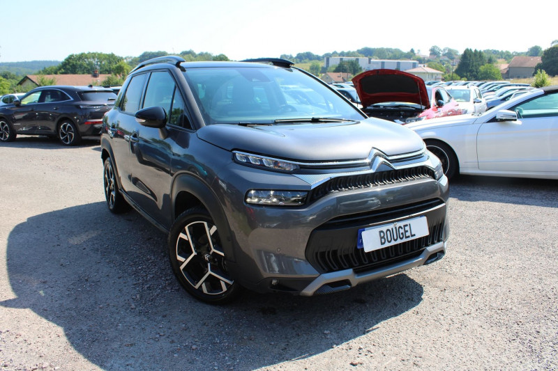 Citroen C3 AIRCROSS II SHINE PACK 110 CV ESSENCE GPS 3D CAMÃRA JA 17 TOIT PANO USB FULL LED RÃGULATEUR Essence GRIS PLATINIUM Occasion à vendre