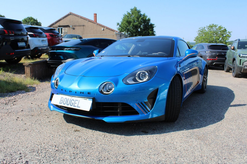 Photo 4 de l'offre de ALPINE A110 SPORT 1L8 TURBO 252 BOITE AUTO +PALETTE GPS CAMÃRA CUIR ALCANTARA FULL LEDS  USB à 56900€ chez Bougel transactions