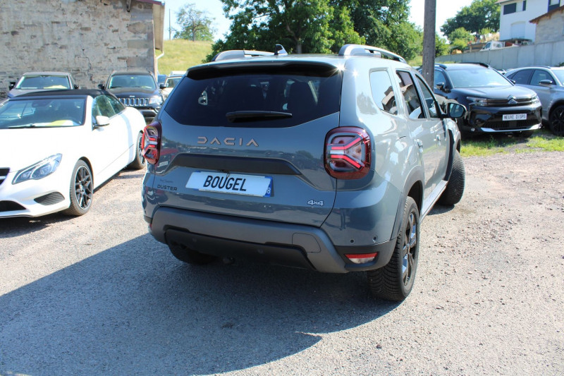 Photo 2 de l'offre de DACIA DUSTER 5 EXTREME BLUE DCI 115 CV 4X4 GPS 3D CAMÃRA FULL LED JA 17 USB PK HIVER RÃGULATEUR à 23990€ chez Bougel transactions