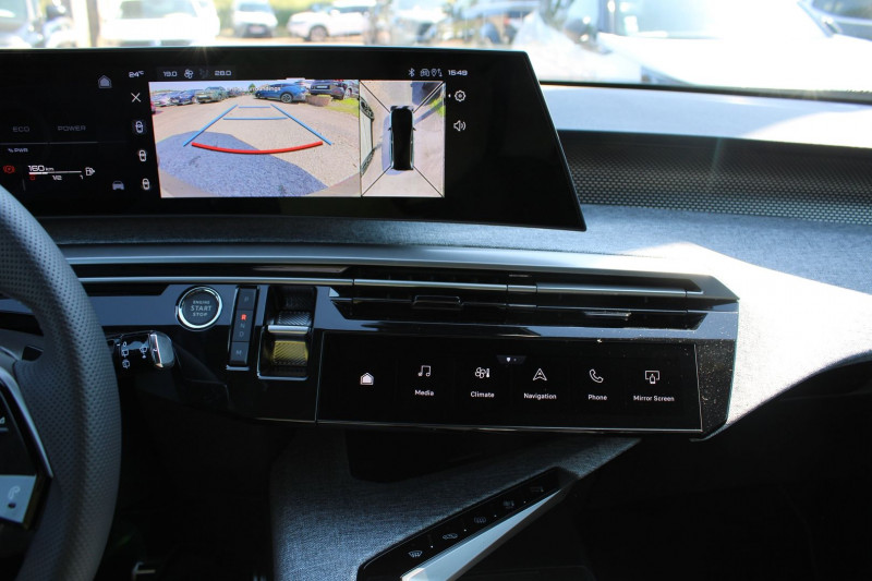 Photo 14 de l'offre de PEUGEOT 5008 PHASE 5 GT 145 CV HYBRIDE "7 PLACES" GPS 3D CAMÃRA USB JA 19 I-COKPIT BOITE AUTO DCS-6 à 38990€ chez Bougel transactions