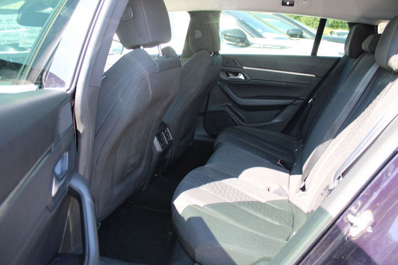 Photo 9 de l'offre de PEUGEOT 508 III SW 1L5 BLUEHDI 130 EAT8 BOITE AUTO PALETTE CAMÃRA GPS 3D USB LEDS RÃGULATEUR  ABS à 13800€ chez Bougel transactions