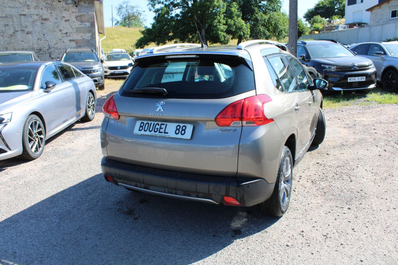 Photo 2 de l'offre de PEUGEOT 2008 ALLURE 1L6 HDI 100 CV GPS 3D CLIM AUDIO MP3 USB JA 16 RADAR BLUETOOTH RÃGULATEUR à 10500€ chez Bougel transactions