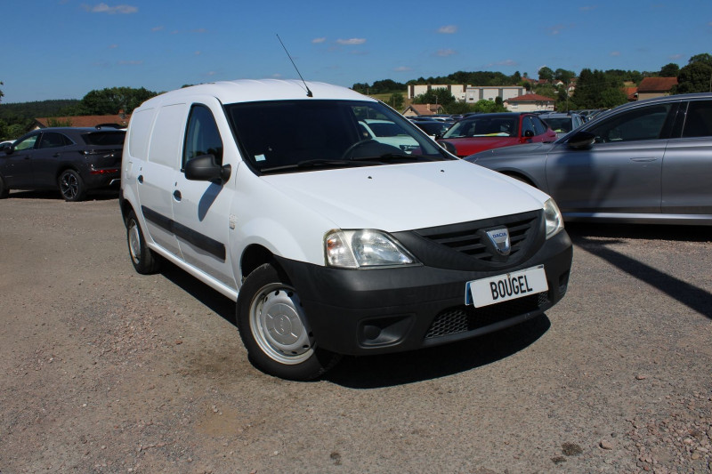 Dacia LOGAN VAN AFFAIRE 1L6 MPI 85 CH ESSENCE CLIM DA VT RABILLAGE BOIS INTERIEUR CENTRALISATION Essence BLANC GLACIER Occasion à vendre
