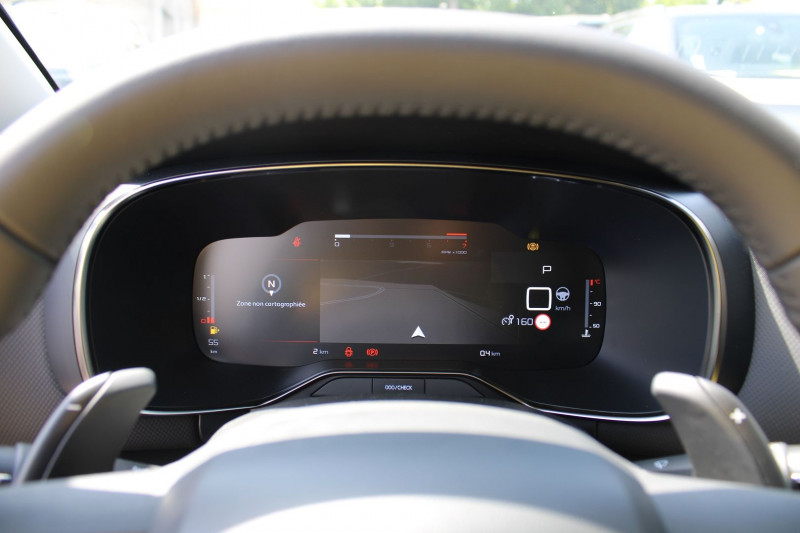 Photo 13 de l'offre de CITROEN C5 AIRCROSS II MAX BLUE EAT8 DIESEL 130 BOITE AUTO CAMÃRA 180 GRAND GPS 3D FULL LEDS MI CUIR à 30900€ chez Bougel transactions