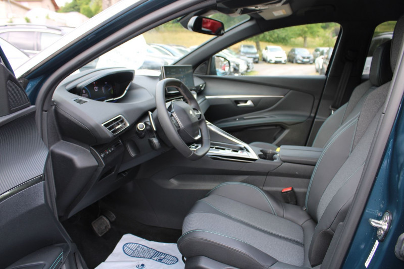 Photo 9 de l'offre de PEUGEOT 3008 PHASE 4 HYBRID 136 CV ALLURE EAT8 BOITE AUTO BICOLOR CAMÃRA 180 ABS FULL LEDS  JANTES 18 à 25900€ chez Bougel transactions
