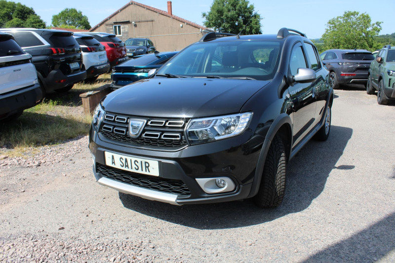 Photo 4 de l'offre de DACIA SANDERO III STEPWAY DCI 95 GPS MÃDIA USB LEDS ABS RÃGULATEUR BLUETOOTH CLIMAT  ATTELAGE à 12100€ chez Bougel transactions