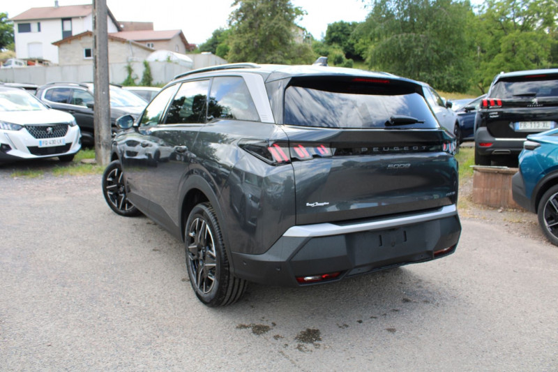 Photo 3 de l'offre de PEUGEOT 5008 PHASE 5 ALLURE 145 CV HYBRIDE GPS 3D CAMÃRA USB JA 19 I-COKPIT FULL LED BOITE AUTO DSC-6 à 34990€ chez Bougel transactions
