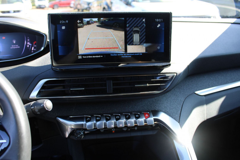Photo 14 de l'offre de PEUGEOT 3008 PHASE 4 ALLURE PACK 130 CV GPS 3D CAMÃRA USB FULL LED RE JA 18 I-COKPIT BOITE AUTO EAT-8 à 27990€ chez Bougel transactions