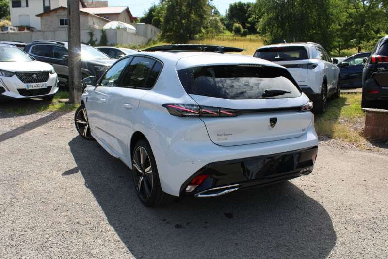 Photo 3 de l'offre de PEUGEOT 308 PHASE 4 GT HDI 130 CV GPS 3D CAMÃRA FOCAL USB JA 18 TOIT PANO I-COKPIT BOITE AUTO EAT-8 à 31500€ chez Bougel transactions