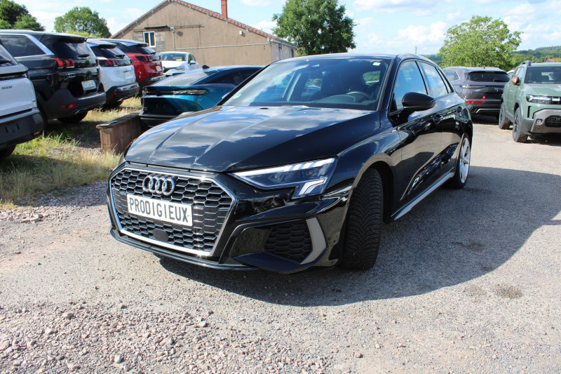 Photo 4 de l'offre de AUDI A3 SPORTBACK TFSI 150 CV S-LINE HYBRIDE GPS 3D CAMÃRA JA 18 I-COKPIT FULL LED BOITE S-TRONIC à 32500€ chez Bougel transactions