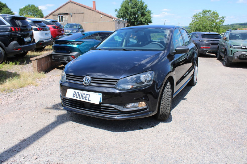 Photo 4 de l'offre de VOLKSWAGEN POLO BLUEMOTION TECHNOLOGY 1L4 TDI 75 CV CLIM AUDIO USB RE RADAR BLUETOOTH RÃGULATEUR à 10500€ chez Bougel transactions