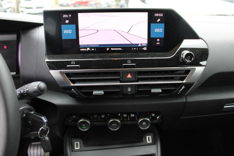 Photo 13 de l'offre de CITROEN C4 PHASE 4 FEEL 130 CV PACK GPS 3D CAMÃRA JA 18 FULL LED ATTELAGE I-COKPIT BOITE AUTO EAT-8 à 18500€ chez Bougel transactions