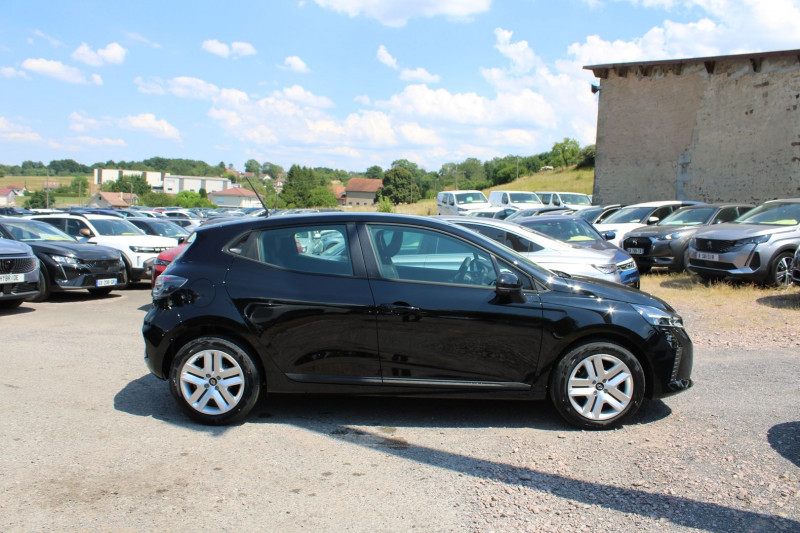 Photo 5 de l'offre de RENAULT CLIO VI TCE 90 CV EVOLUTION GPS CARPLAY CAMÃRA FULL LED RE I-COKPIT BLUETOOTH RÃGULATEUR à 18500€ chez Bougel transactions