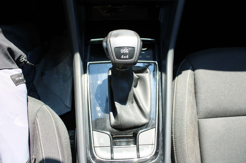 Photo 15 de l'offre de SKODA KAROQ 2.0 TDI 150CH SCR 4X4 DSG EURO6AP à 26500€ chez Bougel transactions