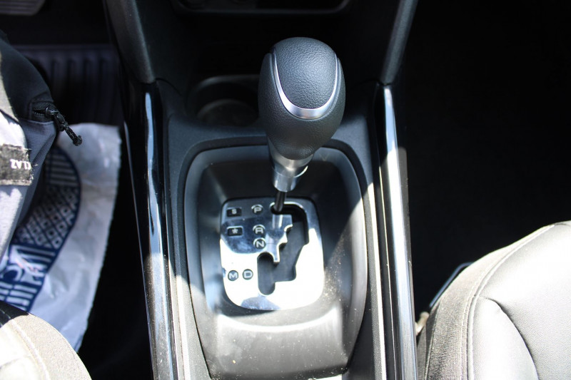 Photo 16 de l'offre de PEUGEOT 2008 II ALLURE 110 CV ESSENCE GPS 3D TOIT PANO USB JA 16 ATTELAGE RADAR BOITE AUTO EAT-6 à 10500€ chez Bougel transactions
