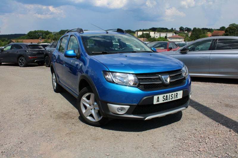 Dacia SANDERO II STEPWAY DCI 90 GPS MÃDIA USB LEDS ABS RÃGULATEUR BLUETOOTH RADARS  CLIMAT Diesel BLEU AZZURITE Occasion à vendre