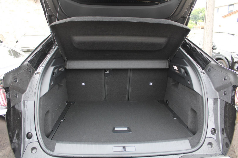 Photo 6 de l'offre de PEUGEOT 3008 PHASE 5 ALLURE 145 CV HYBRIDE GPS 3D CAMÃRA USB JA 19 FULL LED I-COKPIT BOITE AUTO DCS-6 à 33500€ chez Bougel transactions