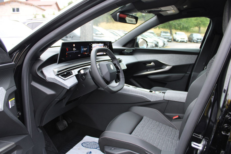 Photo 8 de l'offre de PEUGEOT 3008 PHASE 5 ALLURE 145 CV HYBRIDE GPS 3D CAMÃRA USB JA 18 FULL LED I-COKPIT BOITE AUTO DCS-6 à 33500€ chez Bougel transactions