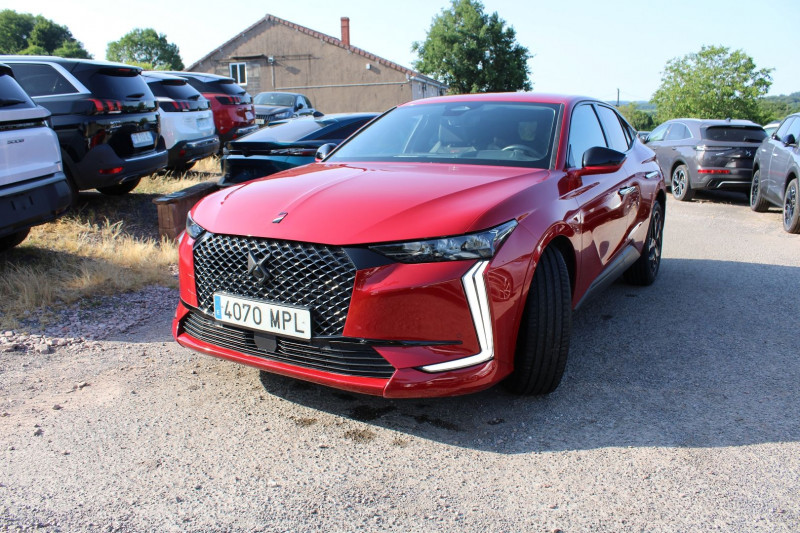 Photo 4 de l'offre de DS DS4 III PERFORMANCE LINE 1L5 BLUEHDI 130 CV EAT8 BOITE AUTO CAMÃRA 180 FULL LEDS  JA 19 à 27900€ chez Bougel transactions