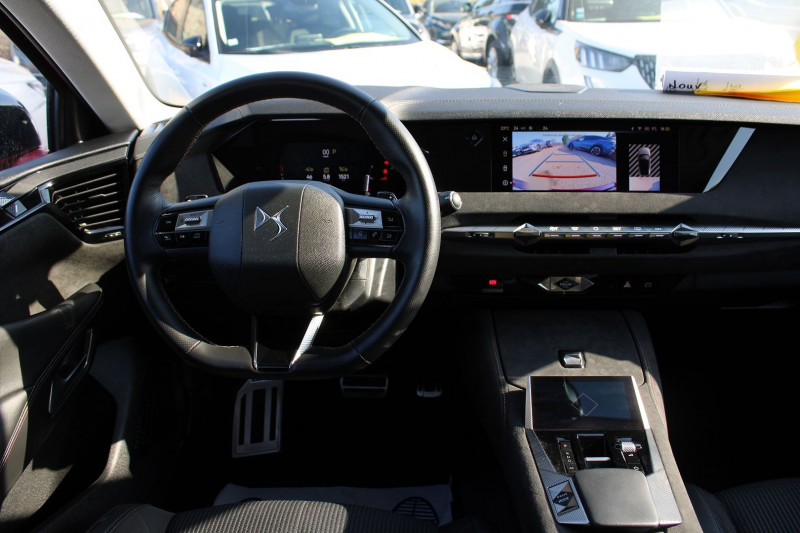 Photo 10 de l'offre de DS DS4 III PERFORMANCE LINE 1L5 BLUEHDI 130 CV EAT8 BOITE AUTO CAMÃRA 180 FULL LEDS  JA 19 à 27900€ chez Bougel transactions