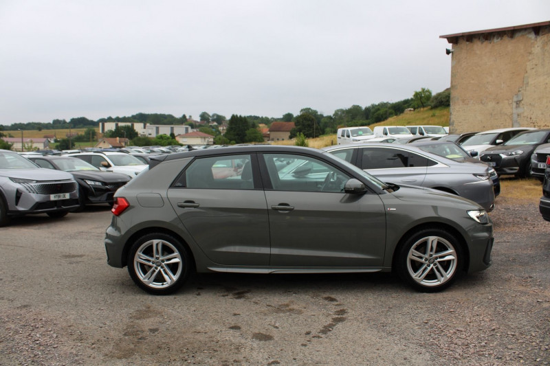 Photo 5 de l'offre de AUDI A1 SPORTBACK TFSI PACK S-LINE 116 CV GPS CARPLAY FULL LED AUDIO USB JA 17 I-COKPIT RÃGULATEUR à 20900€ chez Bougel transactions