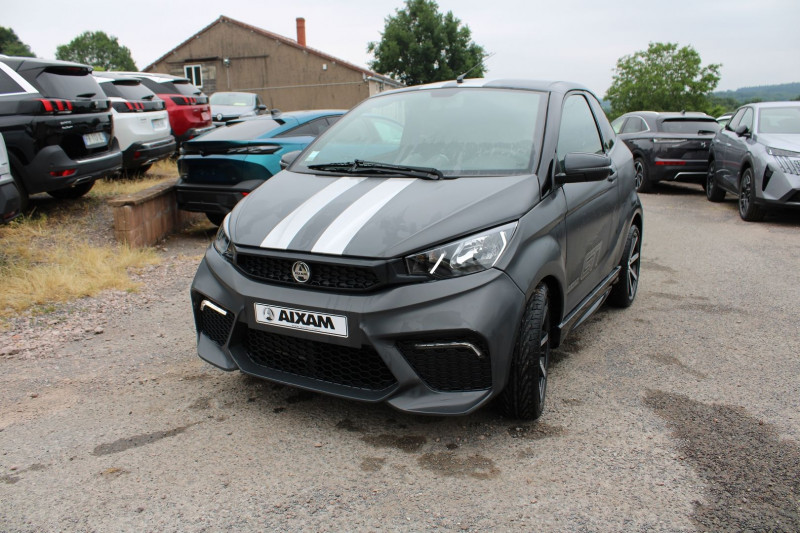 Photo 4 de l'offre de AIXAM 9S GTI SPORT CAMÃRA INTERIEUR CUIR AUDIO MP3 JA 16 USB BLUETOOTH MAT BI-TON BECQUET à 10500€ chez Bougel transactions