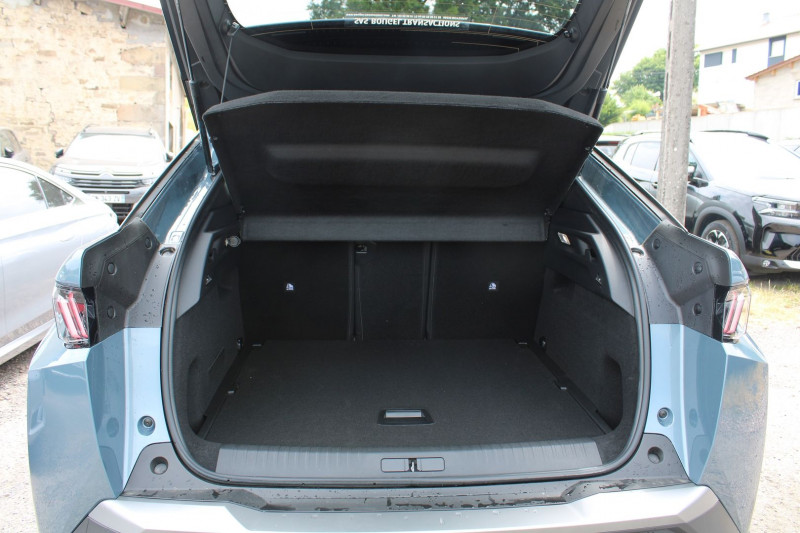 Photo 6 de l'offre de PEUGEOT 3008 PHASE 5 ALLURE 145 CV HYBRIDE GPS 3D CAMÃRA USB JA 19 FULL LED I-COKPIT BOITE AUTO DCS-6 à 33500€ chez Bougel transactions